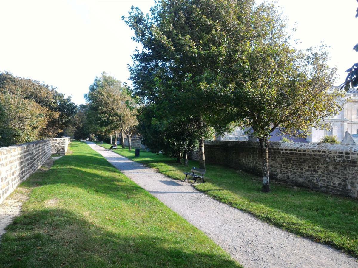Lumineux T2 Vieille Ville 3 Pers Parking Gratuit - By La Source D'Orfee Boulogne-sur-Mer Exterior foto